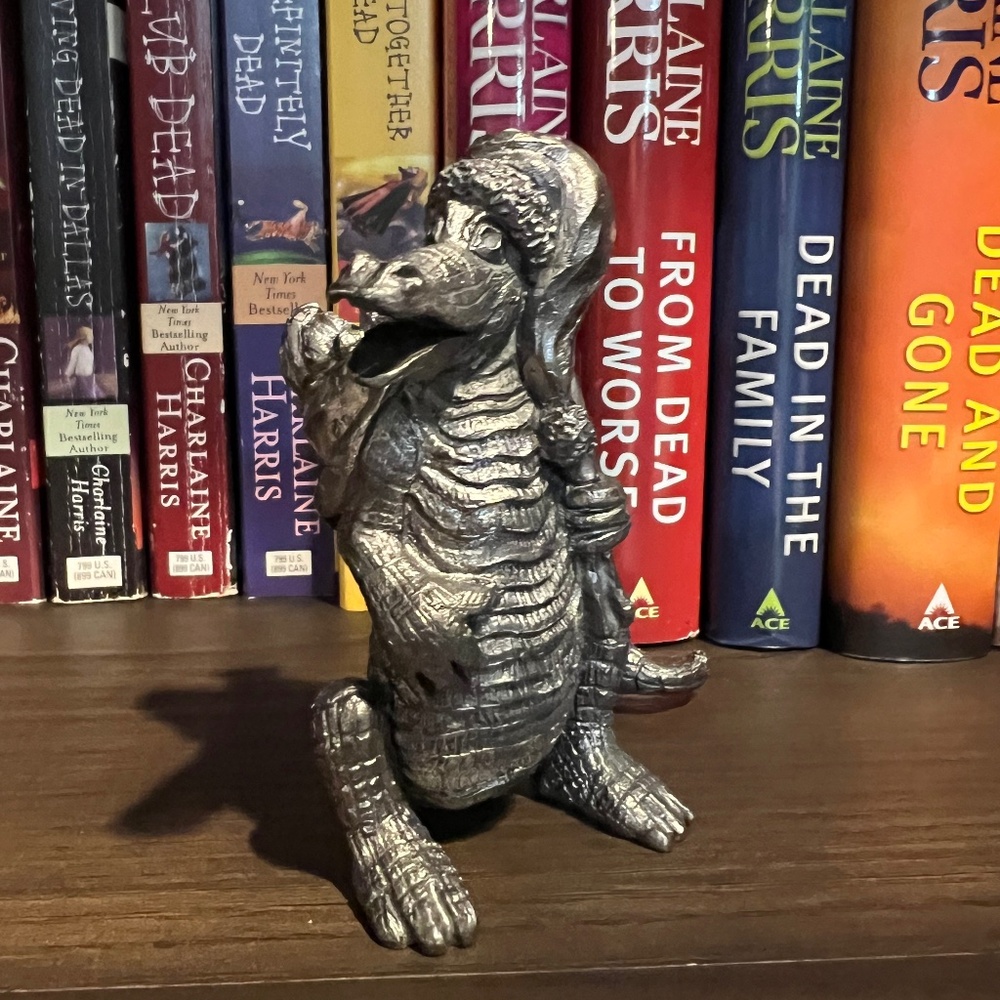 Vintage 1991 Michael Ricker Santa alligator pewter figure